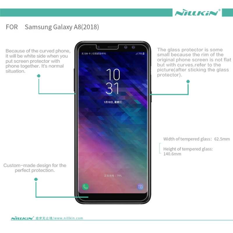 Miếng Dán Kính Cường Lực Samsung Galaxy A8 2018 Nillkin 9H + Pro có khả năng chống dầu, hạn chế bám vân tay cảm giác lướt cũng nhẹ nhàng hơn.